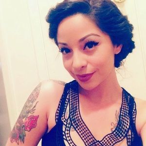 Meet your Posher, Melissa